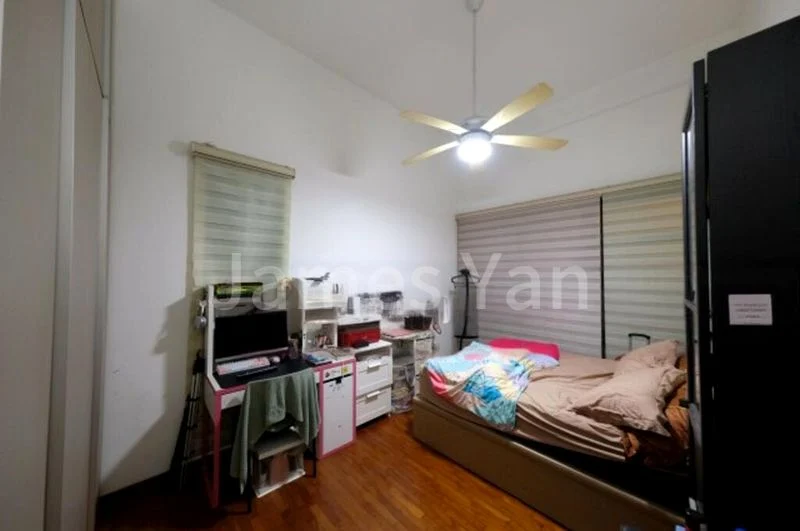 3 Bed Executive Condo for Sale in  Twin Waterfalls - Image 5