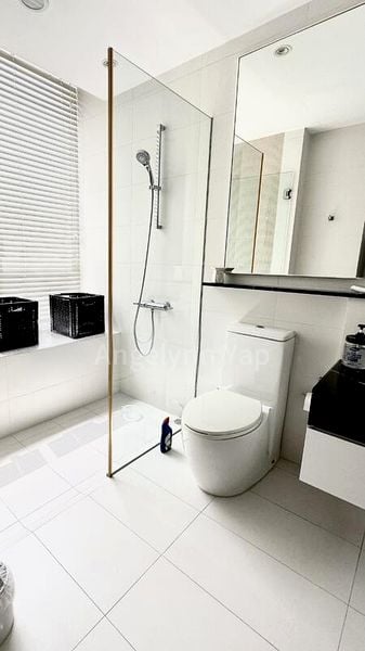 3 Bed Condo for Rent in  Aalto - Image 2