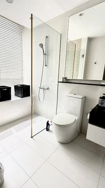 3 Bed Condo for Rent in  Aalto - Image 2