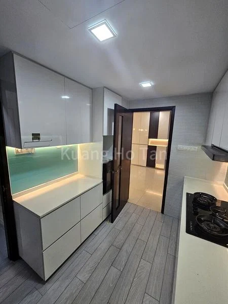 3 Bed Condo for Sale in  Park Green - Image 5