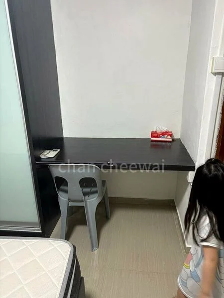 Common Room (HDB) for Rent in 23 Marsiling Drive - Image 2