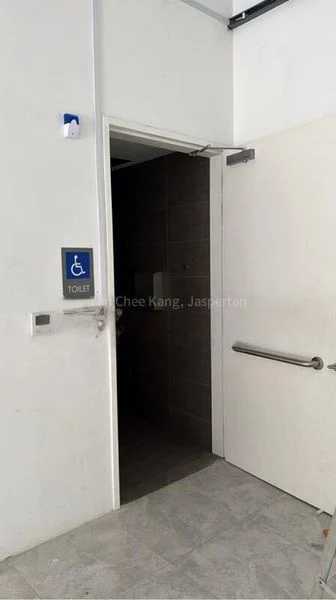 Other Retail for Sale: Riverfront Residences, 51 Hougang Avenue 7, Singapore 533818 - Image 2