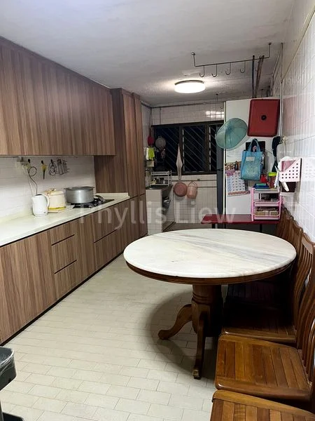 Common Room (HDB) for Rent in  472 Ang Mo Kio Avenue 10 - Image 5