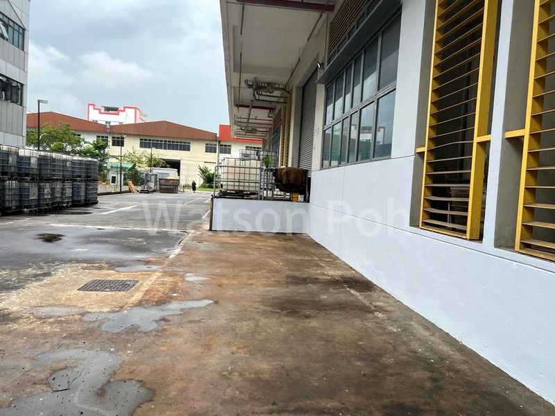 Light Industrial (B1) for Rent in  TG Building - Image 3