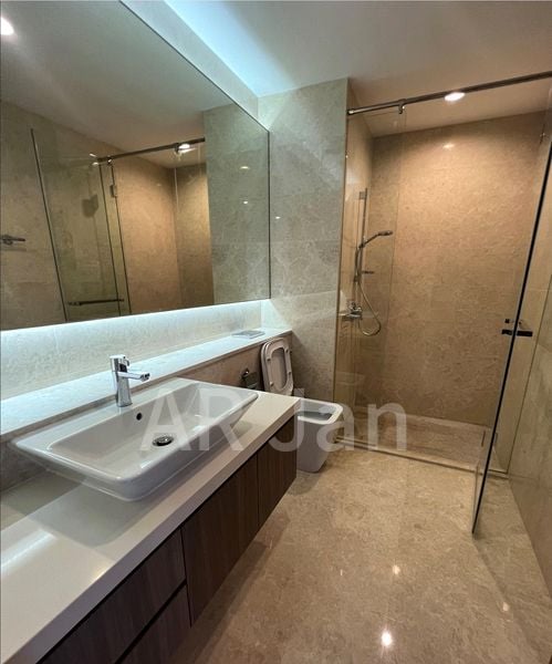 5 Bed Cluster House (Landed) for Rent in Greenwood Mews - Image 4