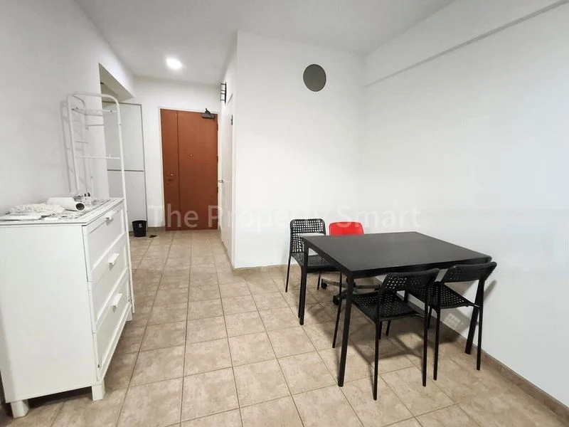 2 Room (2A) HDB for Rent in  210C Punggol Place - Image 2