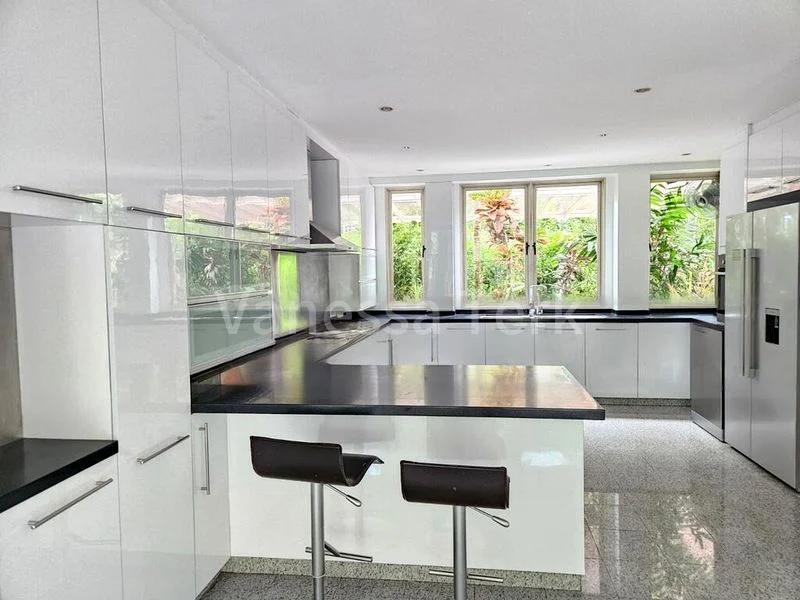 6 Bed Bungalow (Landed) for Rent in  Clementi Park - Image 15