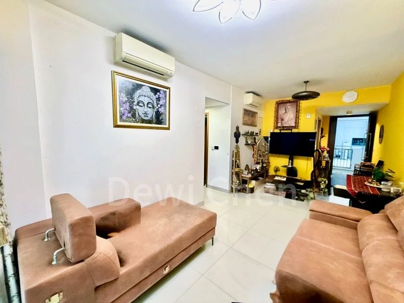 2 Bed Condo for Sale in  Flora Drive - Image 7