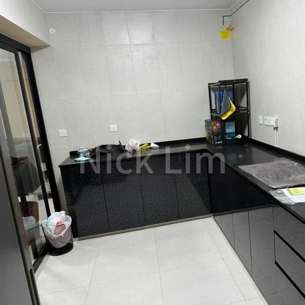 Room (HDB) for Rent in  Tampines Street 96 - Image 2