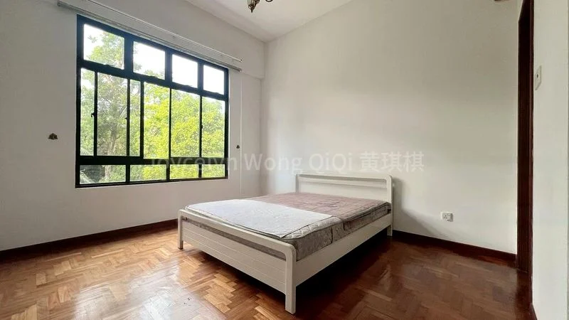 2 Bed Condo for Sale in  28 Shelford - Image 3