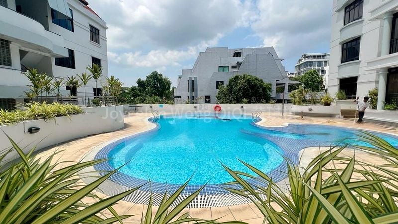 2 Bed Condo for Sale in  28 Shelford - Image 6