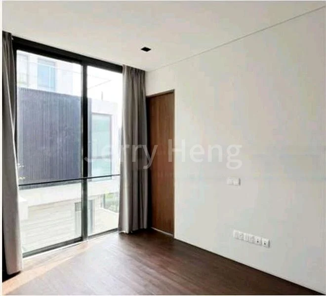 5 Bed Semi-Detached House (Landed) for Rent in The Balmoral Spring - Image 2