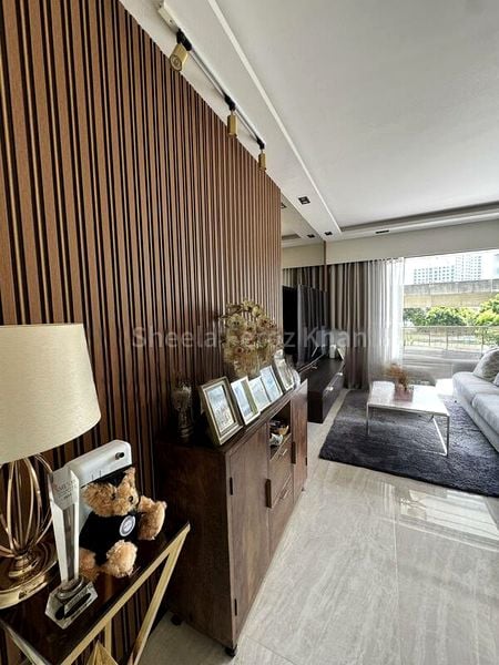 4 Bed Executive Condo for Sale in  Riverparc Residence - Image 2
