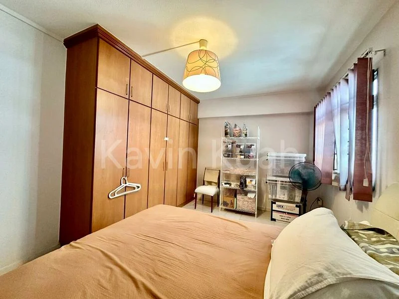 5 Room (5I) HDB for Sale in  491A Tampines Avenue 9 - Image 3