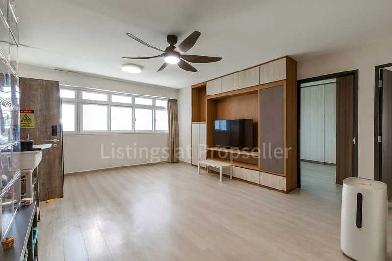 4 Room (4I) HDB for Sale in 43 Bedok South Road - Image 1