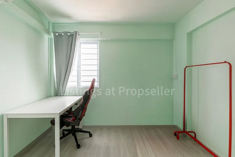4 Room (4I) HDB for Sale in 43 Bedok South Road - Image 9