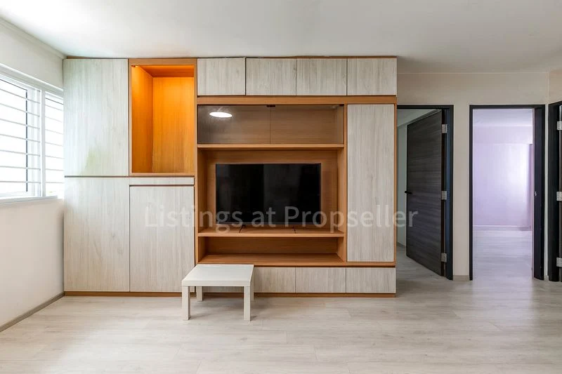 4 Room (4I) HDB for Sale in 43 Bedok South Road - Image 2