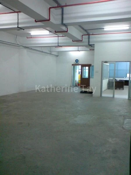 Light Industrial (B1) for Rent: Tannery House - Image 3