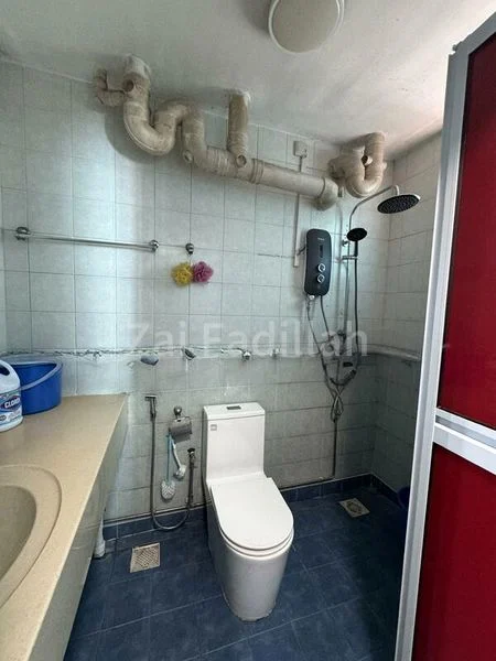 Premium HDB for Sale in  193 Edgefield Plains - Image 7