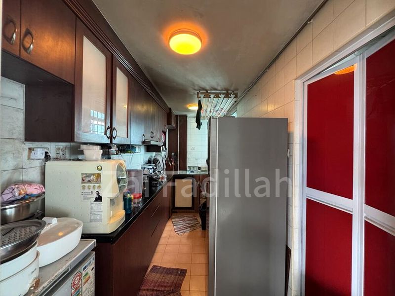 Premium HDB for Sale in  193 Edgefield Plains - Image 8