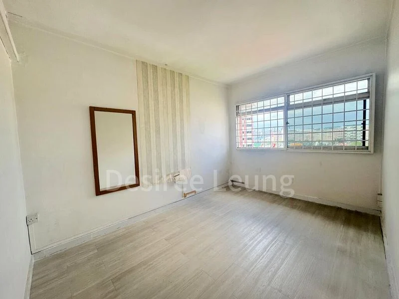5 Room (5I) HDB for Sale in 837 Hougang Central - Image 13