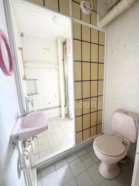 5 Room (5I) HDB for Sale in 837 Hougang Central - Image 6