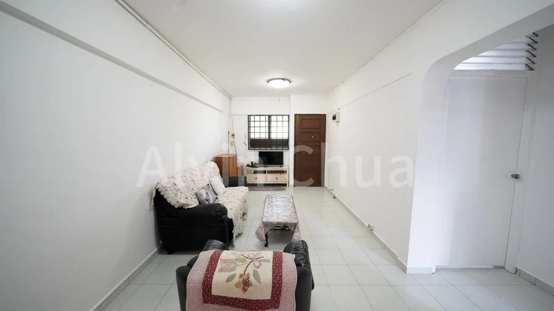 3 Room (3NG) HDB for Sale in 22 Marsiling Drive - Image 4