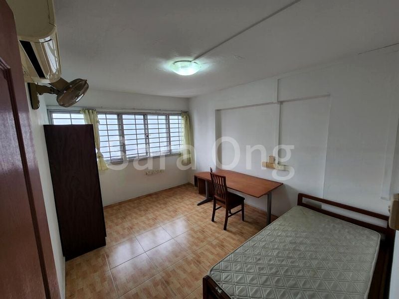5 Room (5A) HDB for Sale in  461 Crawford Lane - Image 3