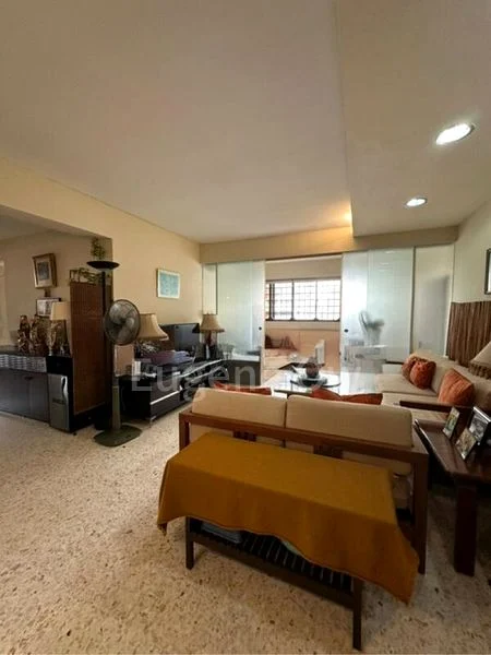 5 Room (5I) HDB for Sale in  606 Clementi West Street 1 - Image 3