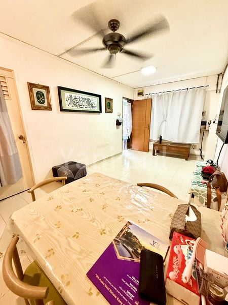 3 Room (3NG) HDB for Sale in  105 Bedok Reservoir Road - Image 1