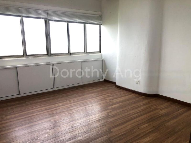 Office for Rent: Golden Mile Tower - Image 3