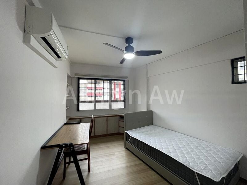 Common Room (HDB) for Rent in  512 Pasir Ris Street 52 - Image 5