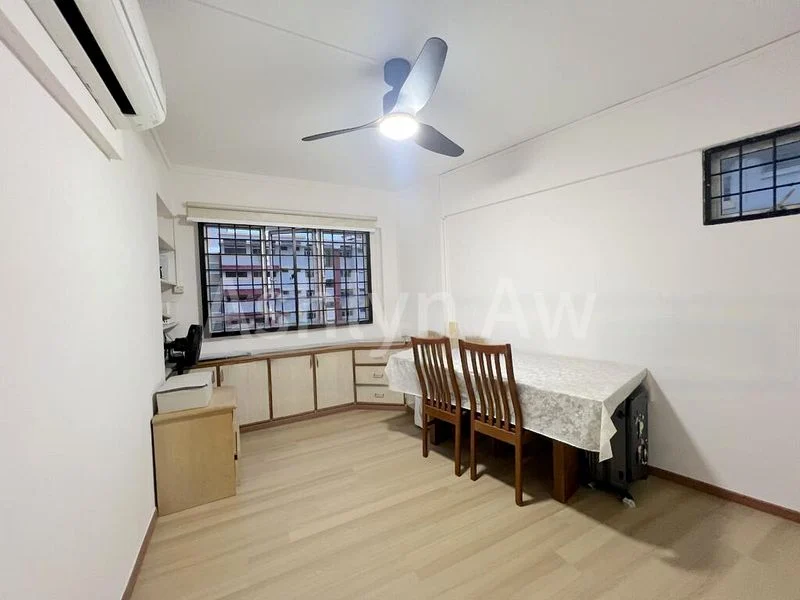 Common Room (HDB) for Rent in  512 Pasir Ris Street 52 - Image 8