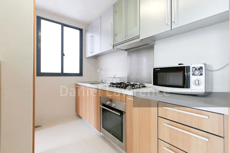 1 Bed Condo for Rent in The Pier At Robertson - Image 8