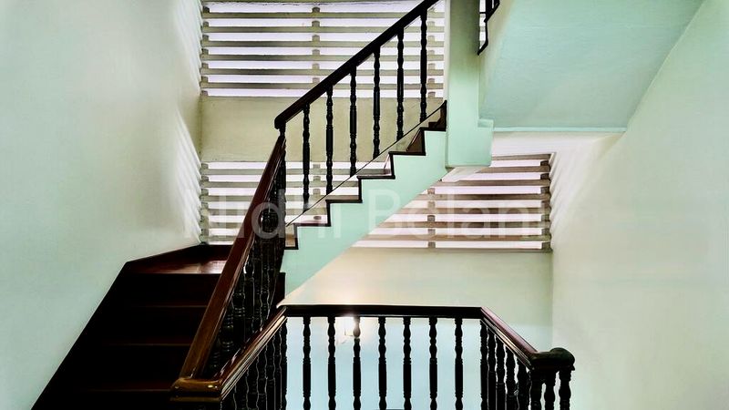 5 Bed Semi-Detached House (Landed) for Sale in  Toh Tuck Terrace - Image 6