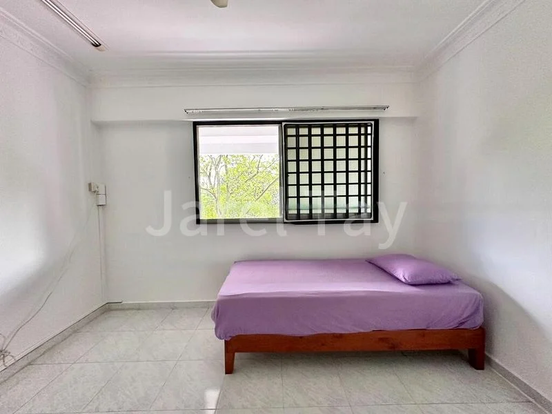 Room (HDB) for Rent in  558 Hougang Street 51 - Image 1