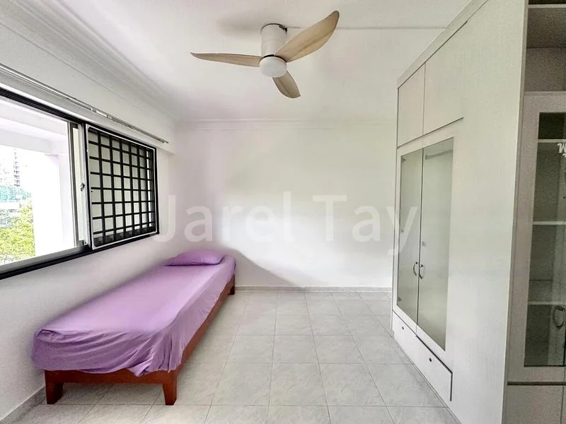 Room (HDB) for Rent in  558 Hougang Street 51 - Image 2