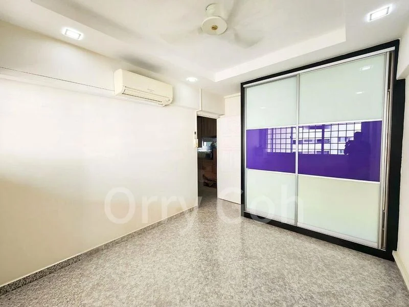 Common Room (HDB) for Rent in  205 Tampines Street 21 - Image 4