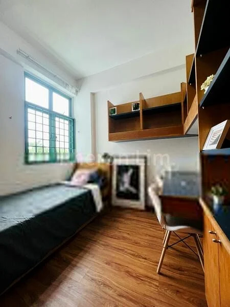 Master Room (Condo) for Rent in  Changi Court - Image 1