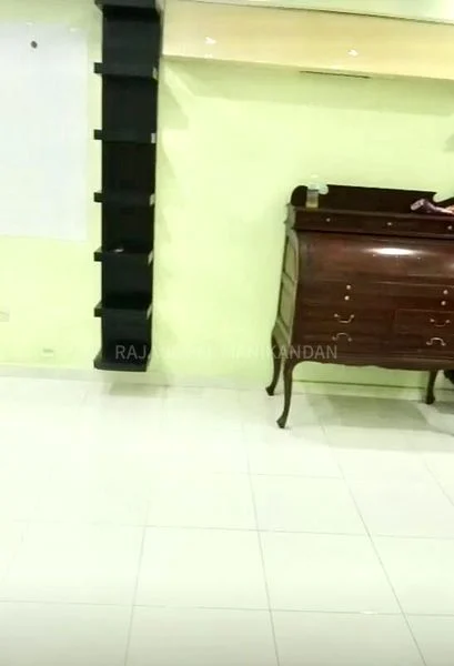 5 Room (5I) HDB for Rent in  110B Punggol Field - Image 4