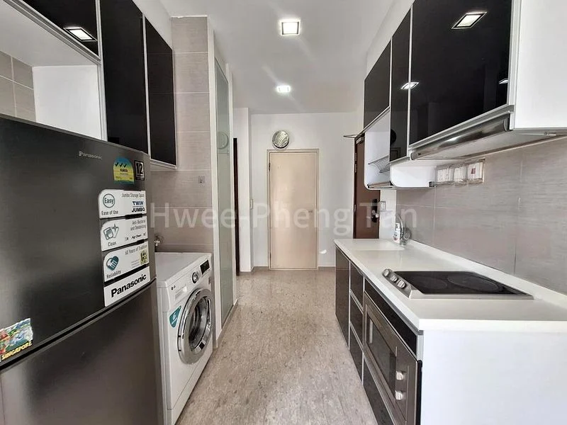 2 Bed Condo for Sale in  Cardiff Residence - Image 3