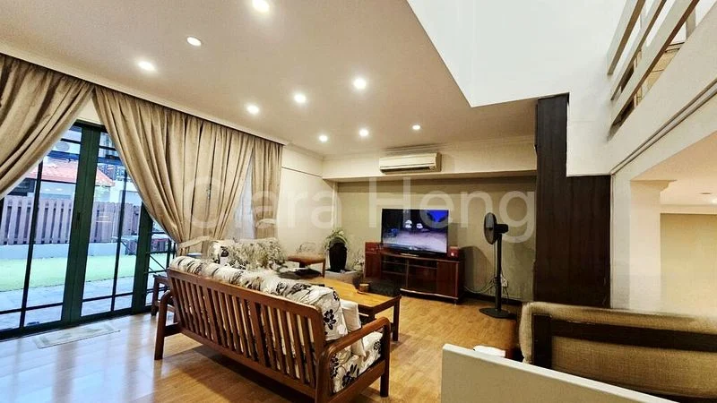 4 Bed Terraced House (Landed) for Sale in  West Coast Drive - Image 5