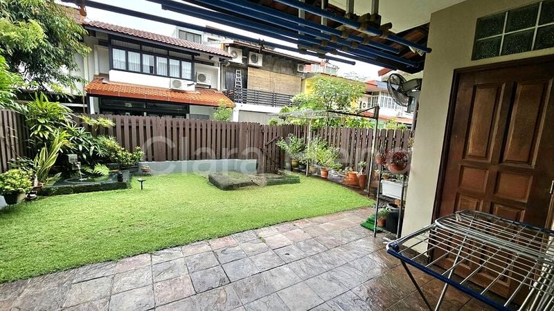 4 Bed Terraced House (Landed) for Sale in  West Coast Drive - Image 3