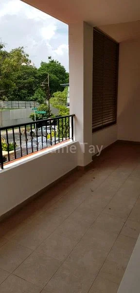 5 Bed Semi-Detached House (Landed) for Rent in  Lucky Hill - Image 2
