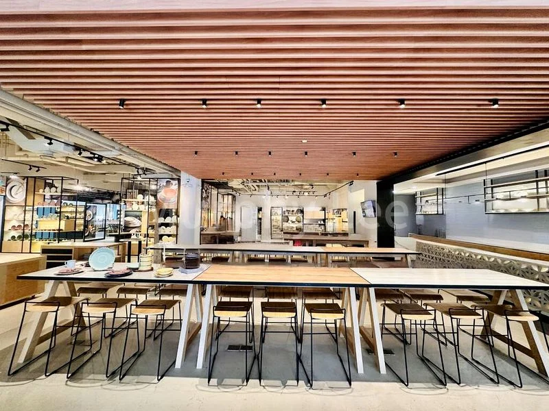 Light Industrial (B1) for Rent: Luzerne Building - Image 8