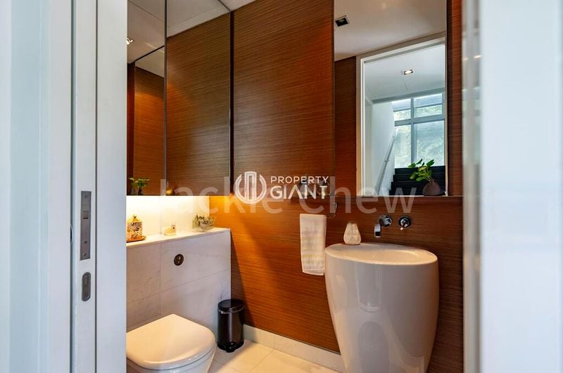 4 Bed Apartment (Condo) for Rent in  One Balmoral - Image 13