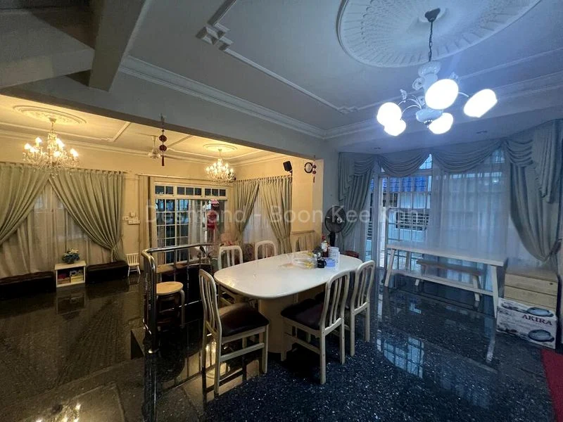 4 Bed Semi-Detached House (Landed) for Sale in  Sunrise Villa - Image 12