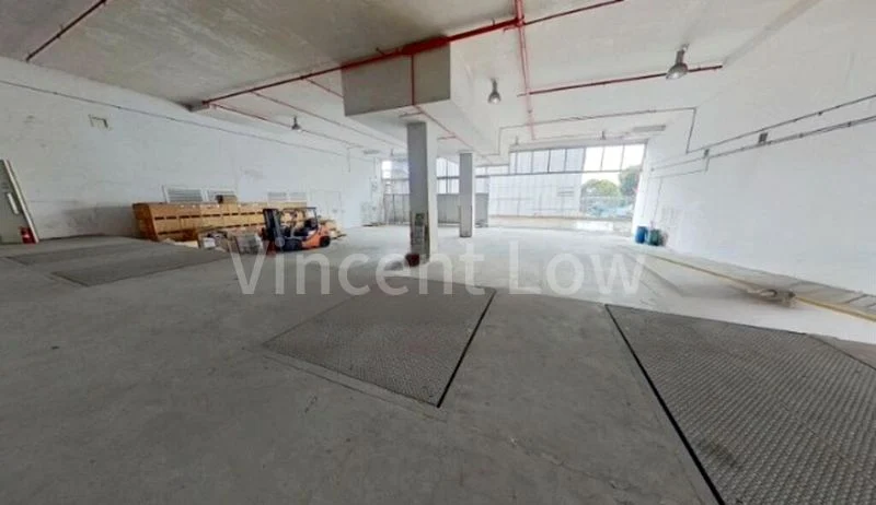 Office for Rent: Flexible Lease Duration, Office and Storage - Image 1