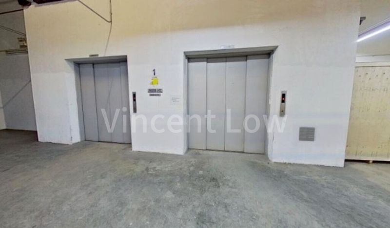 Office for Rent: Flexible Lease Duration, Office and Storage - Image 2