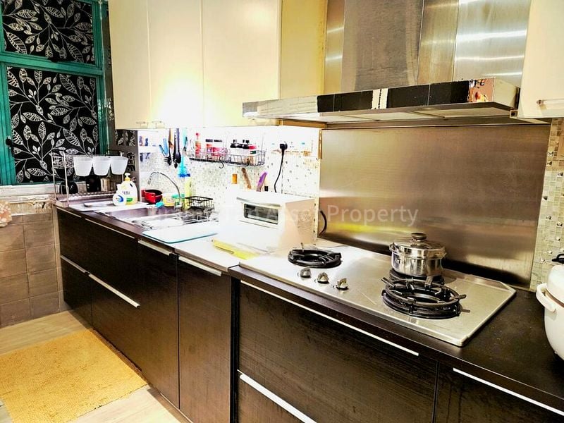 Executive HDB for Sale in  479 Segar Road - Image 2